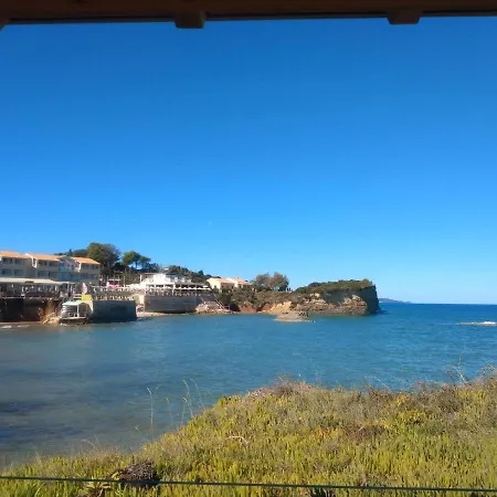 Lefkes Apartment *