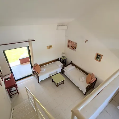 Lefkes Apartman Szidári